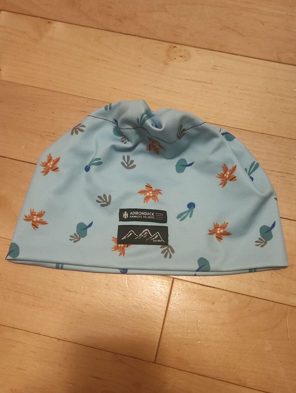 NWOT Skida Hat
